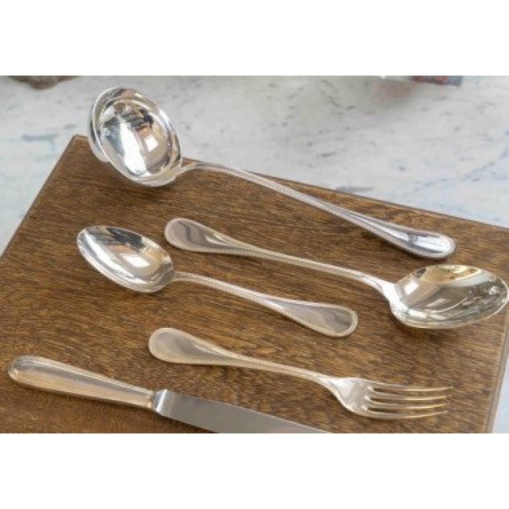 Christofle ménagère Perles pour 12 personnes (62 pièces) en métal argenté dans son coffre 5