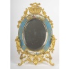 Miroir de table en bronze doré et porcelaine dans le goût de Sèvres – style Louis XVI, époque Napoléon III, XIXᵉ siècle 9 Miroir de table en bronze doré et porcelaine dans le goût de Sèvres – style Louis XVI, époque Napoléon III, XIXᵉ siècle 9