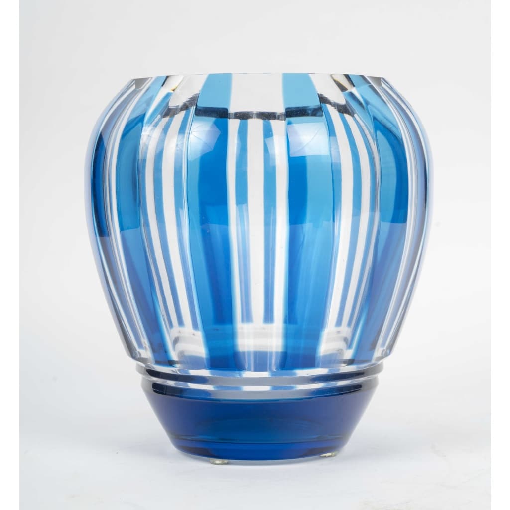 Cristallerie Saint Louis, vase modèle Mongolfière 2 Cristallerie Saint Louis, vase modèle Mongolfière 2