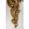 Paire d’appliques à trois lumières de style Louis XV Rocaille en bronze à patine doré, vers 1900 17 Paire d’appliques à trois lumières de style Louis XV Rocaille en bronze à patine doré, vers 1900 17