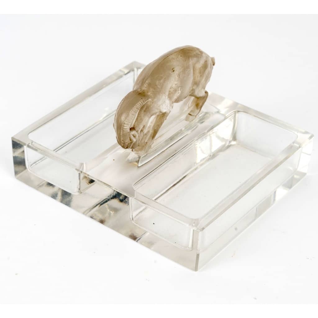 Cendrier « Chèvre » verre blanc patiné sépia de René LALIQUE 3