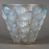 Vase « Moissac » verre opalescent patiné bleu de René LALIQUE 8