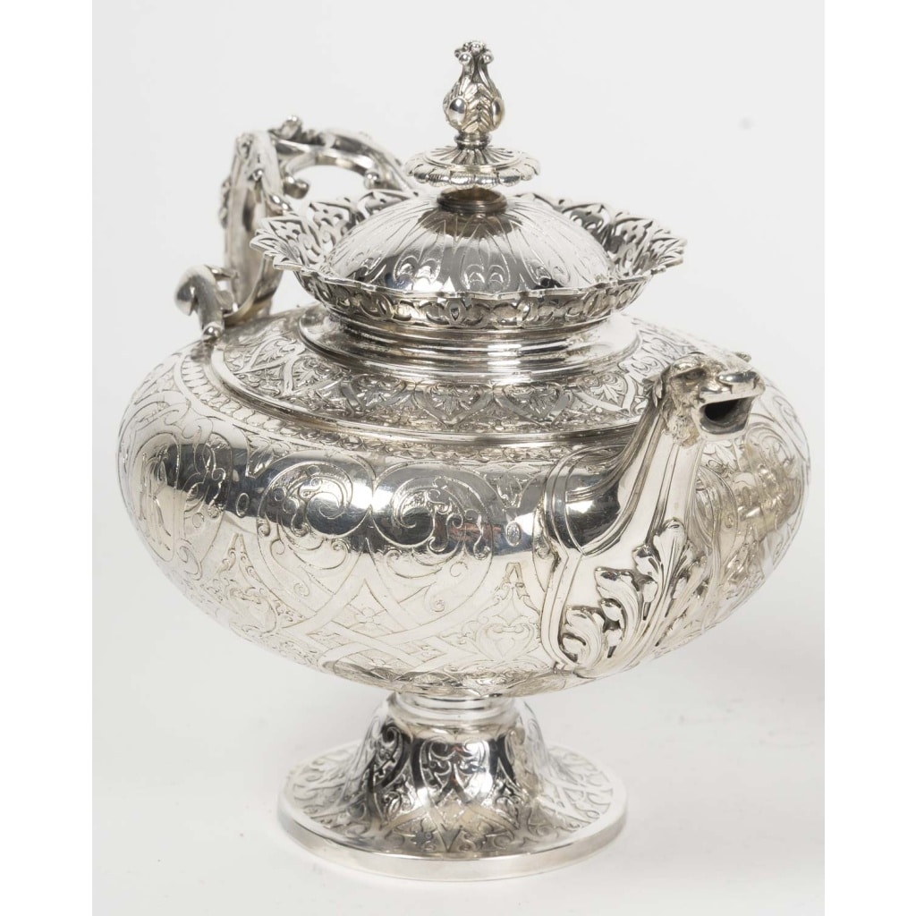 FROMENT MEURICE – Service à Thé & Café 4 pièces argent massif – Epoque XIXe siècle 18 FROMENT MEURICE – Service à Thé & Café 4 pièces argent massif – Epoque XIXe siècle 18