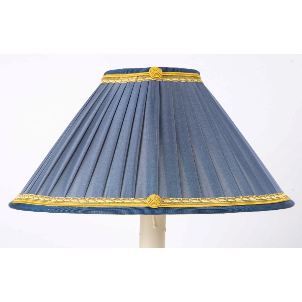 Paire de Flambeaux Montée en Lampes en Bronze Ciselé et Doré d’époque Louis XV vers 1750 3 Paire de Flambeaux Montée en Lampes en Bronze Ciselé et Doré d’époque Louis XV vers 1750 3