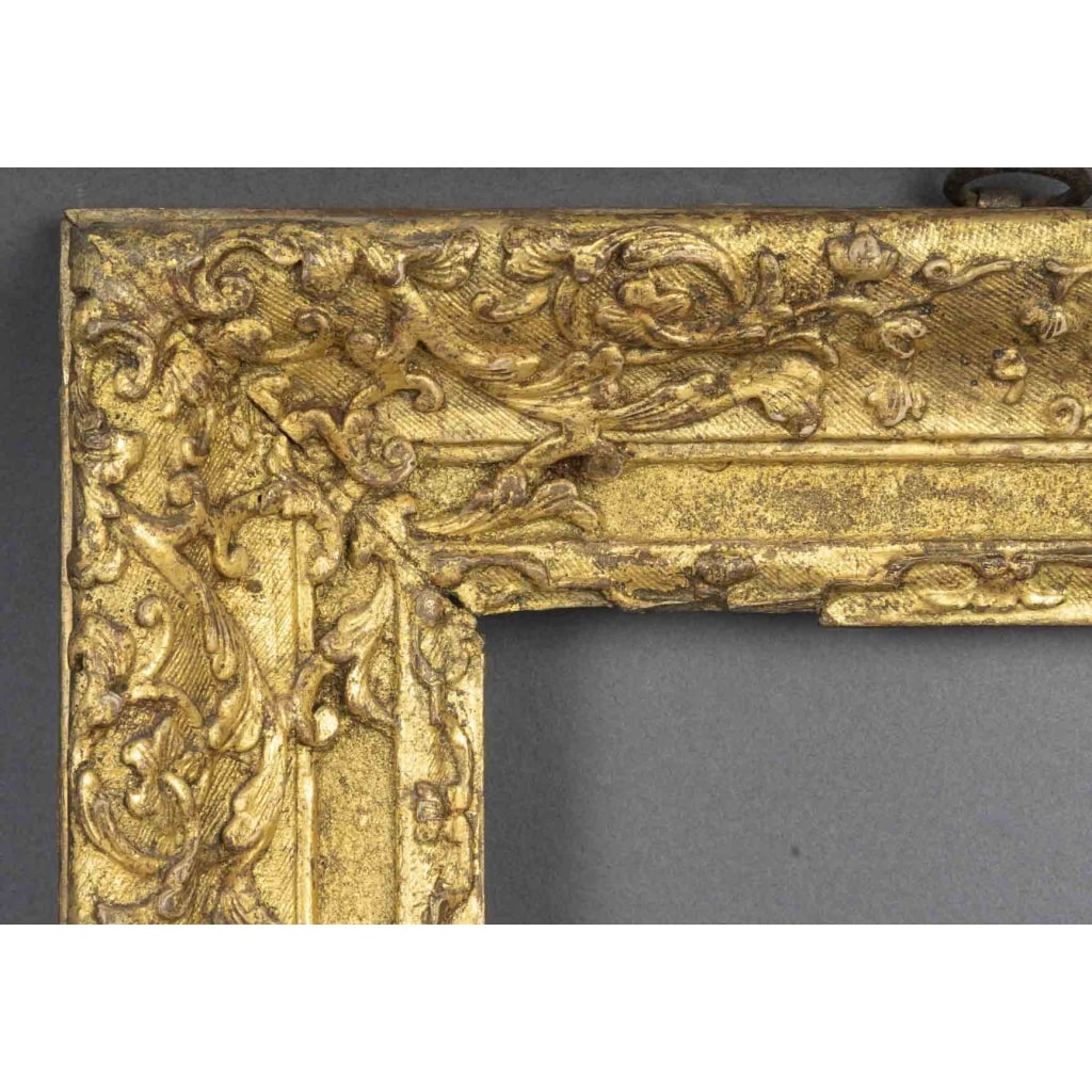 Cadre en bois sculpté doré d’époque Louis XIV 3 Cadre en bois sculpté doré d’époque Louis XIV 3