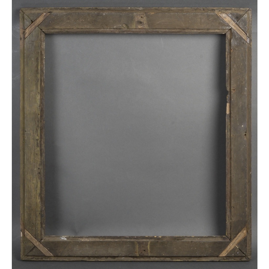 Cadre en bois sculpté doré d’époque Louis XIII 6