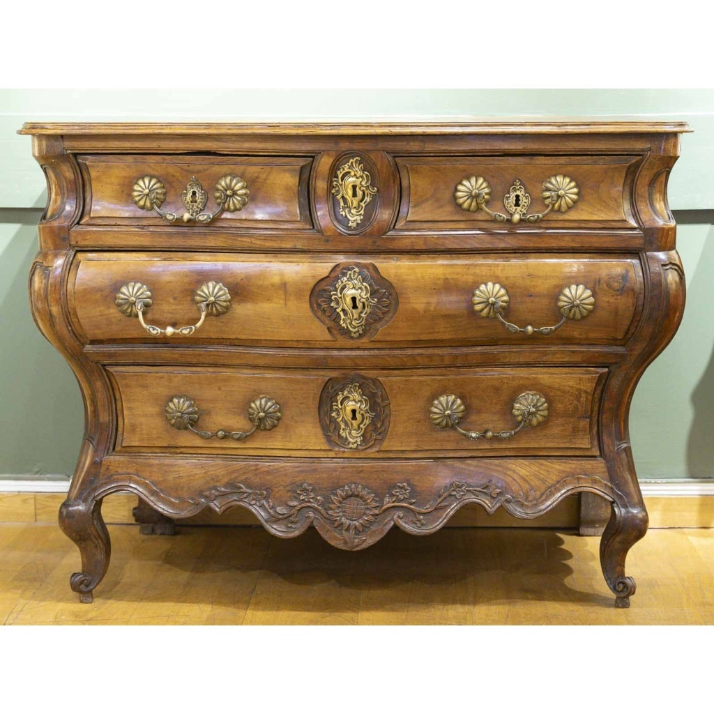 Commode provençale du XVIIIème siècle 2