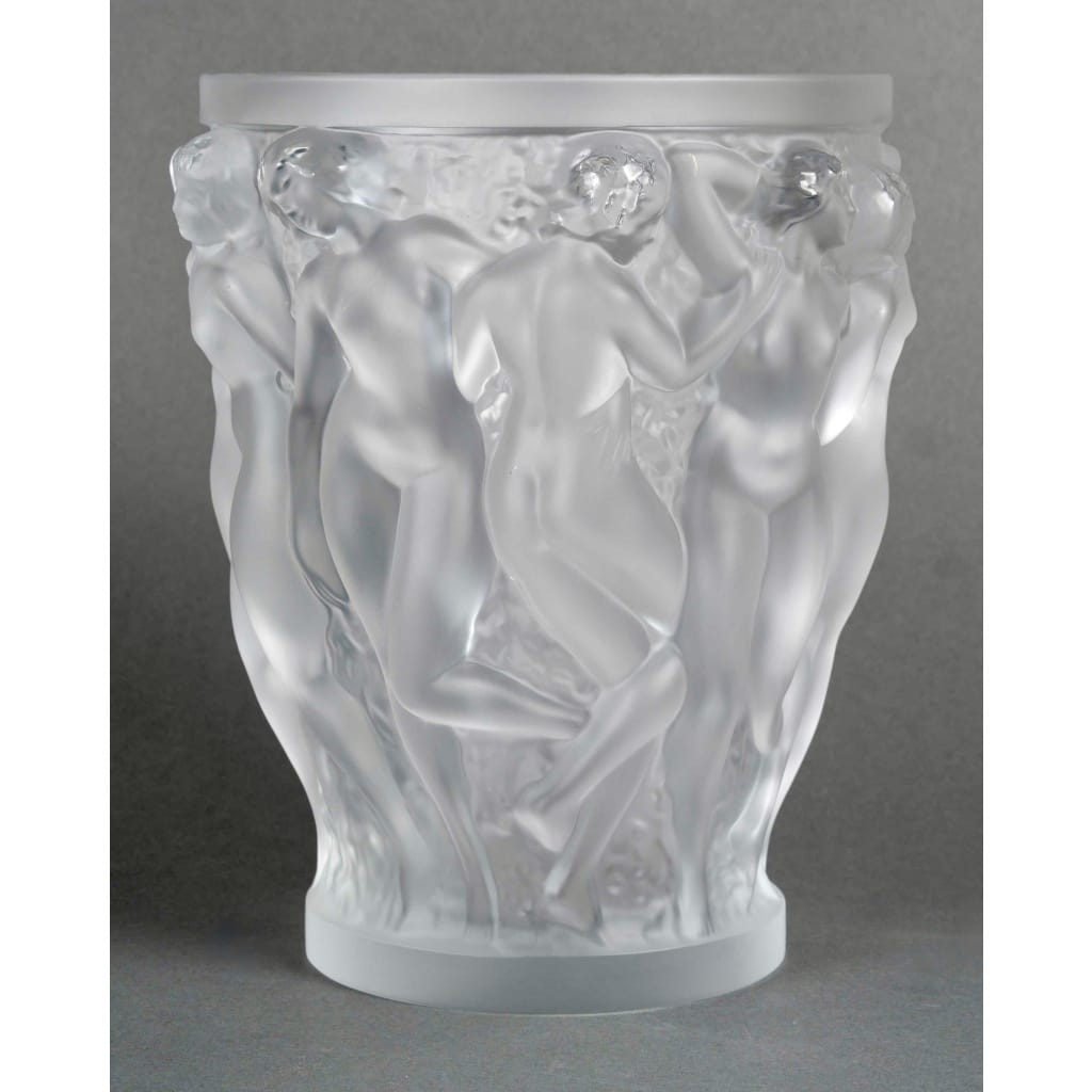 Vase « Bacchantes » cristal blanc de LALIQUE 4