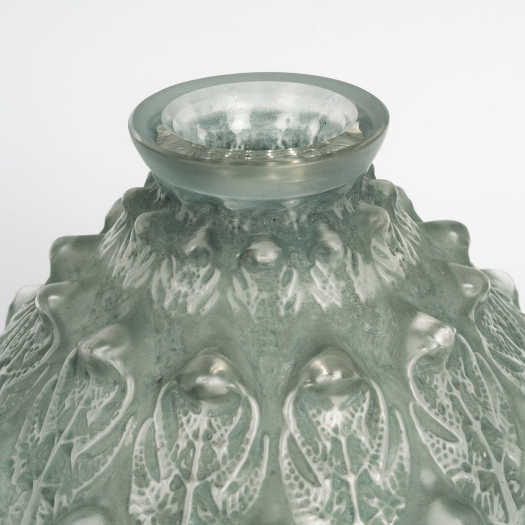 Vase « Fougères » verre blanc patiné vert de René LALIQUE 6