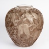 Vase « Perruches » verre blanc patiné sépia de René LALIQUE 11 Vase « Perruches » verre blanc patiné sépia de René LALIQUE 11