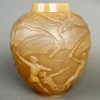Vase « Archers » verre butterscotch patiné sépia de René LALIQUE 12
