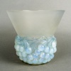 Vase « Cerises » verre opalescent patiné bleu de René LALIQUE 8