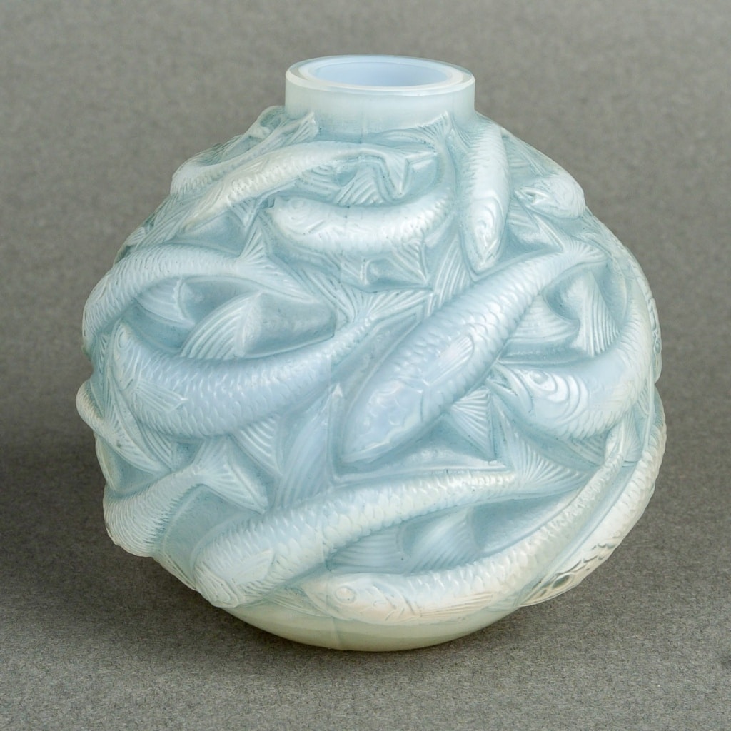 Vase « Oléron » verre opalescent patiné bleu de René LALIQUE 2