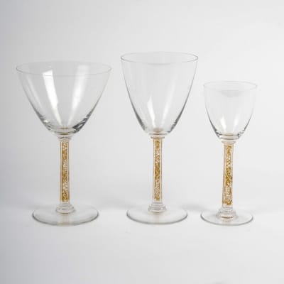 Service de Verres « Phalsbourg » verre blanc patiné sépia de René LALIQUE – 18 pièces