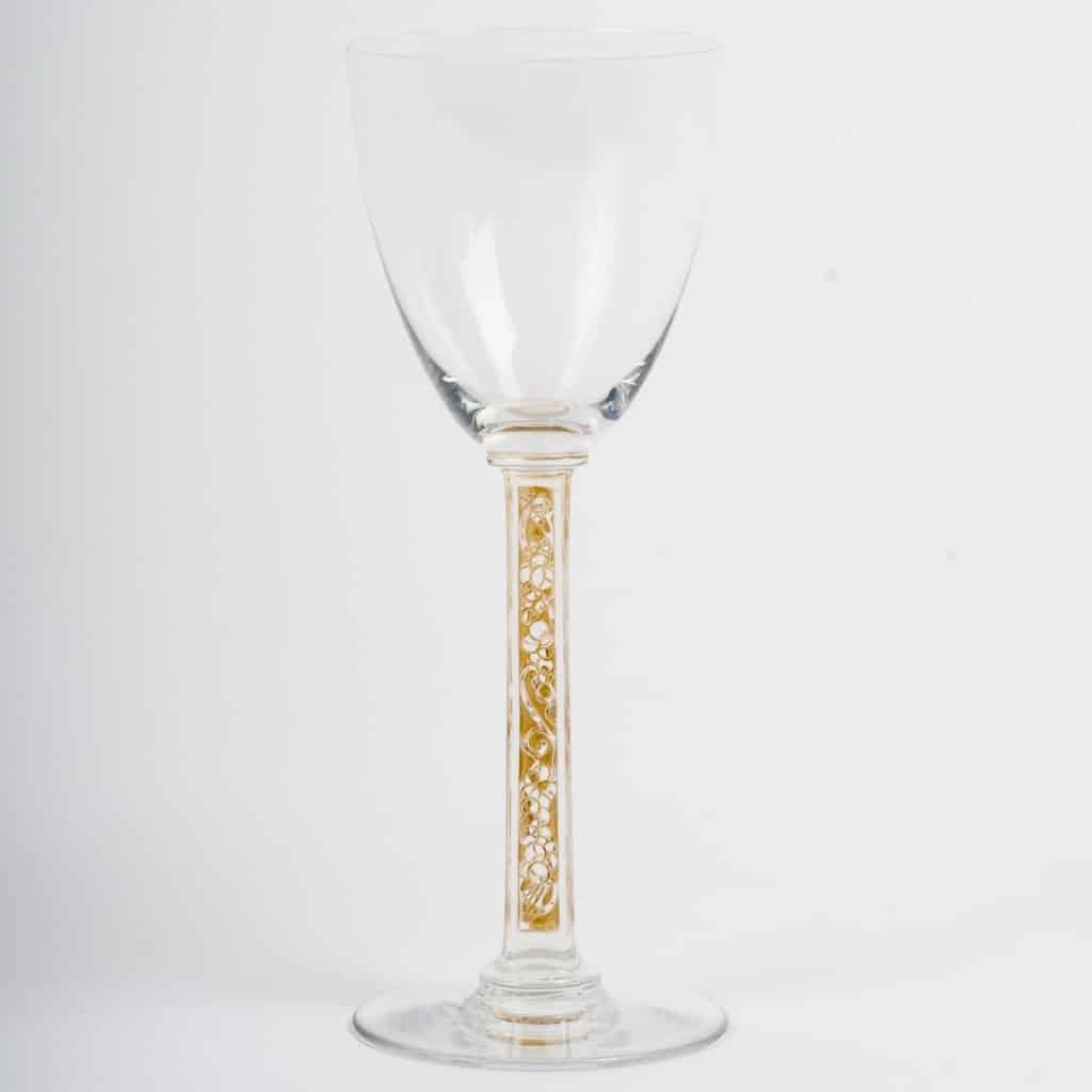 Service de Verres « Phalsbourg » verre blanc patiné sépia de René LALIQUE – 18 pièces 4