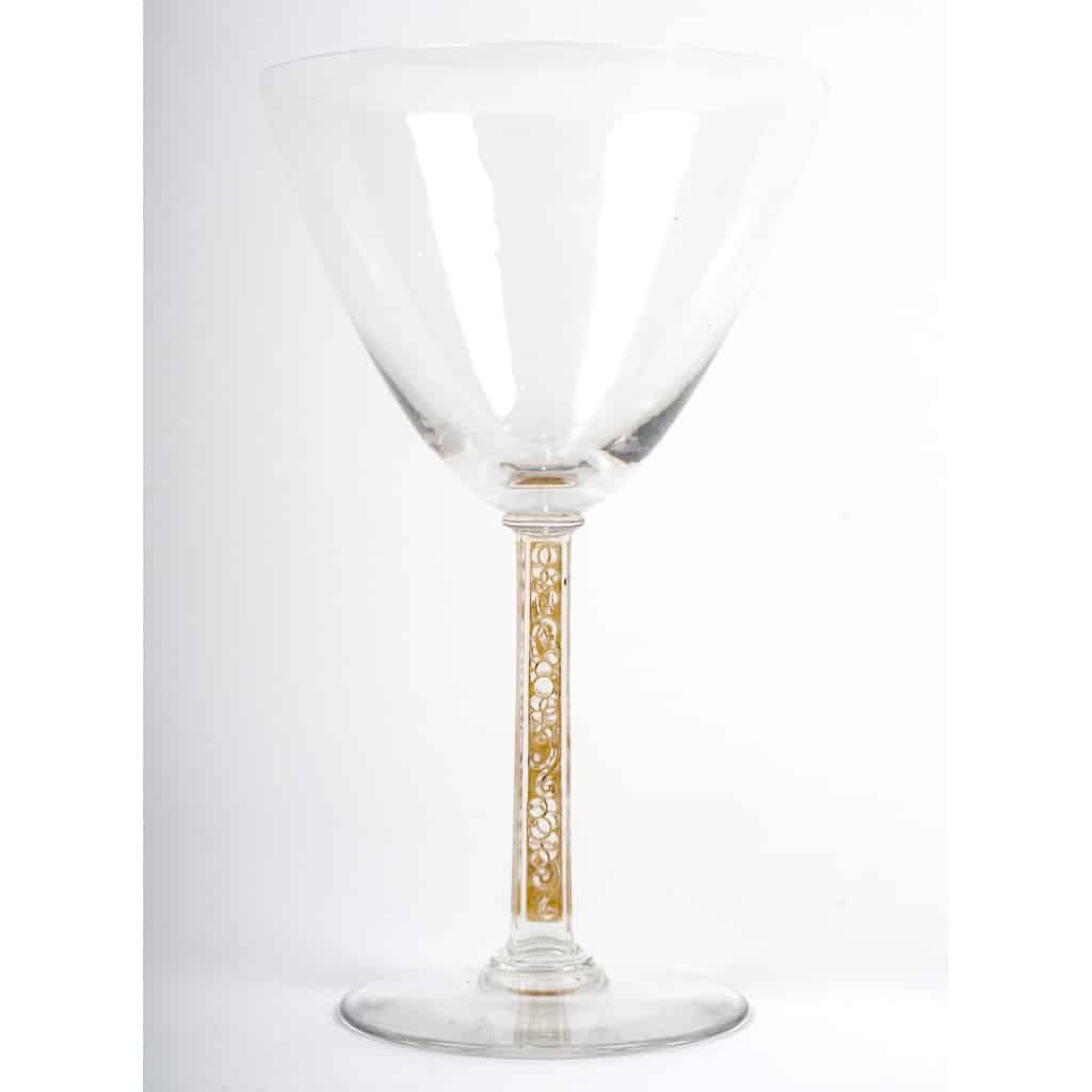 Service de Verres « Phalsbourg » verre blanc patiné sépia de René LALIQUE – 18 pièces 3