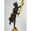 Paire de candélabres en bronze à décor de figures antiques, époque Empire vers 1805-1810 22