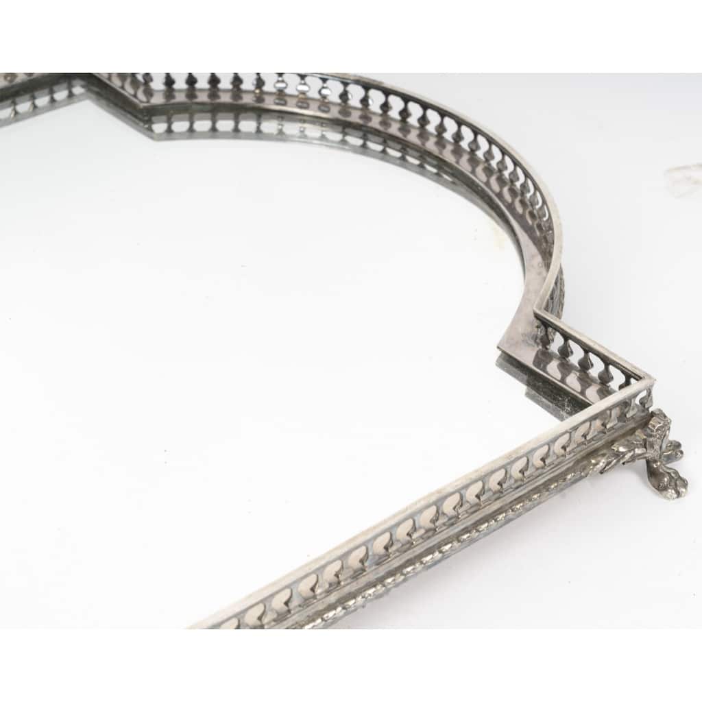 Surtout de table en bronze argenté. 8