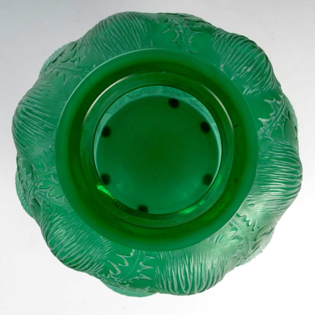 Vase « Domrémy » verre vert émeraude patiné blanc de René LALIQUE 5