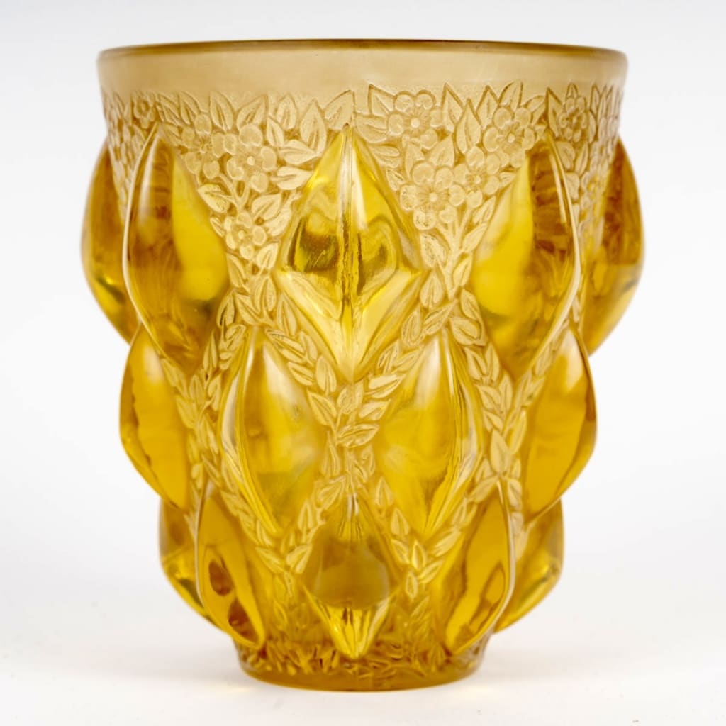 Vase « Rampillon » verre jaune ambré patiné sépia de René LALIQUE 2