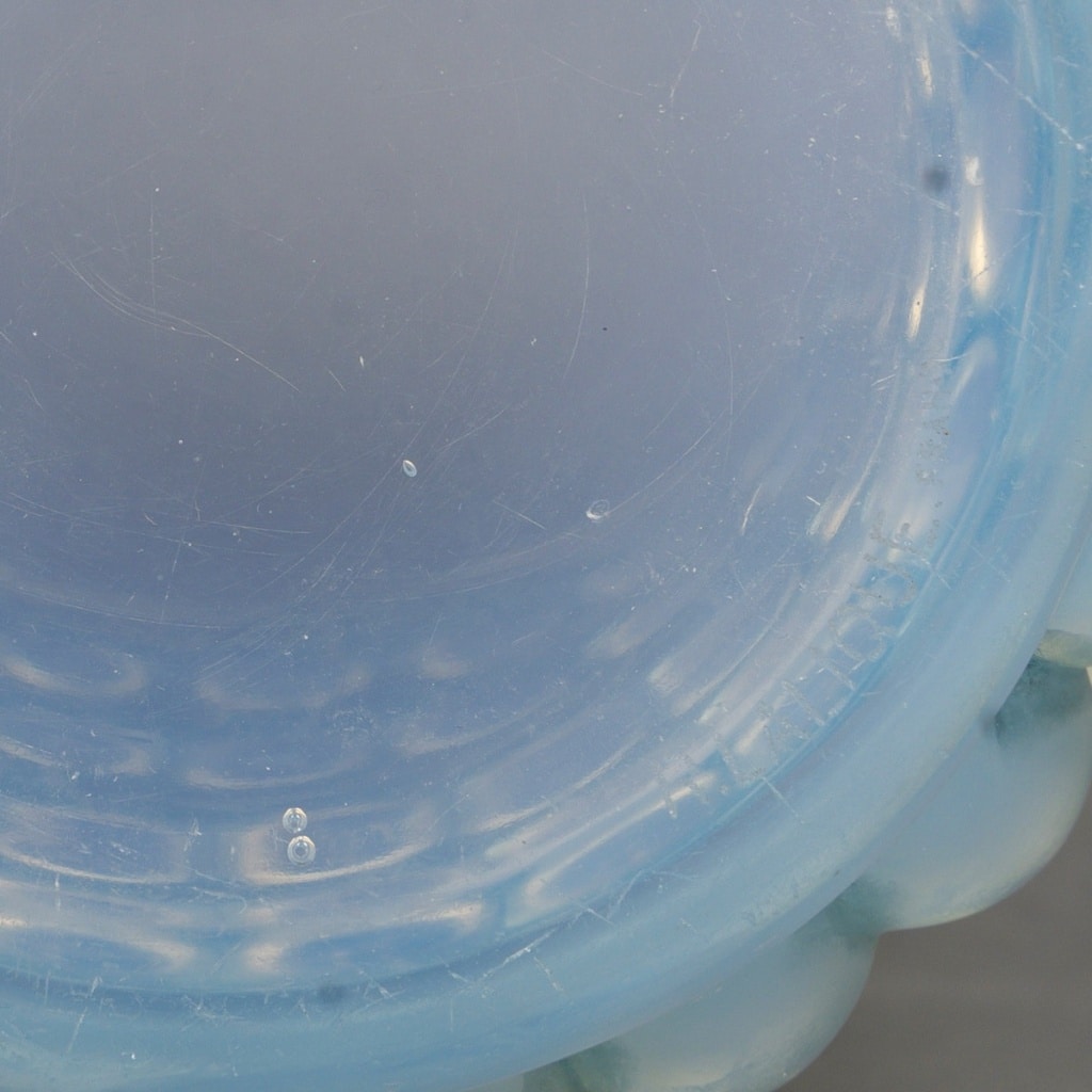 Vase « Montmorency » verre opalescent patiné bleu de René LALIQUE 7