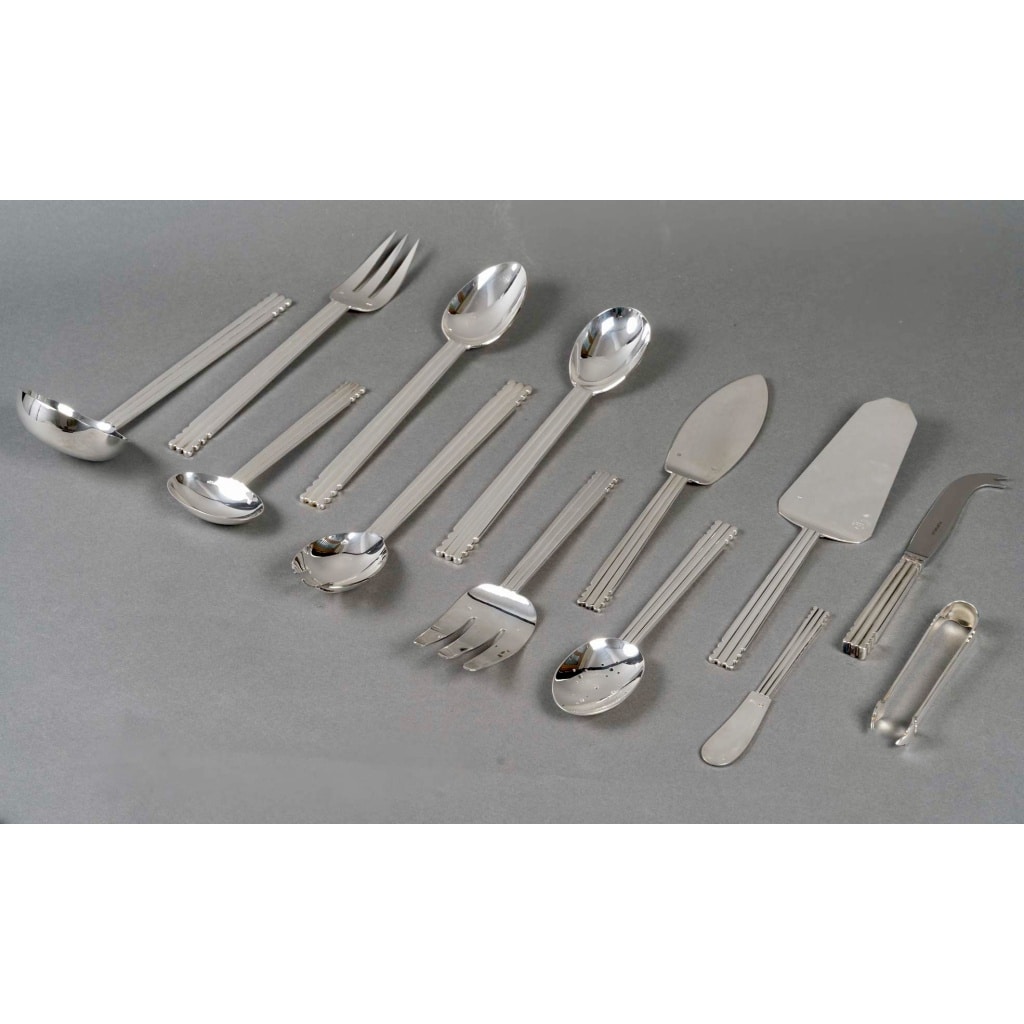 Ménagère Art Déco « Nantes » métal argenté de PUIFORCAT – 109 Pièces 11