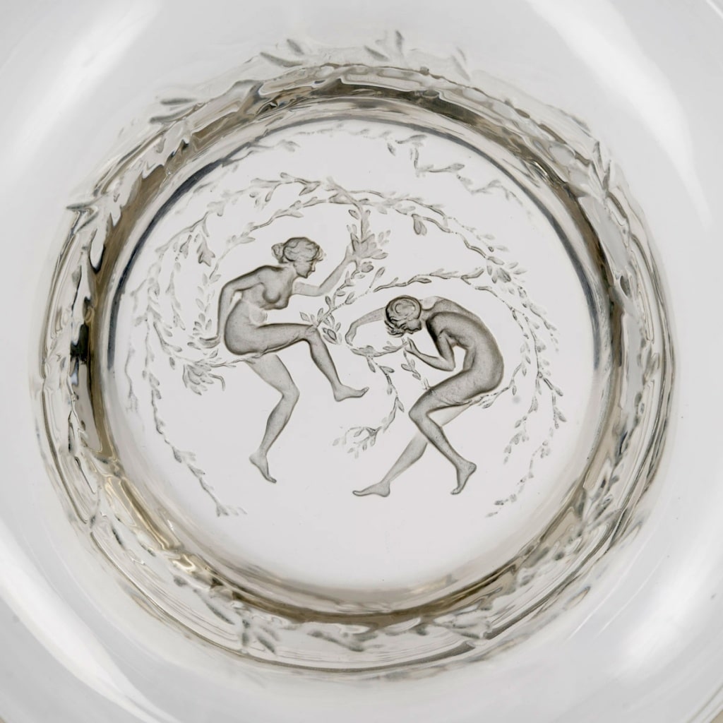 Carafe « Deux Danseuses » verre blanc patiné bleu de René LALIQUE 4
