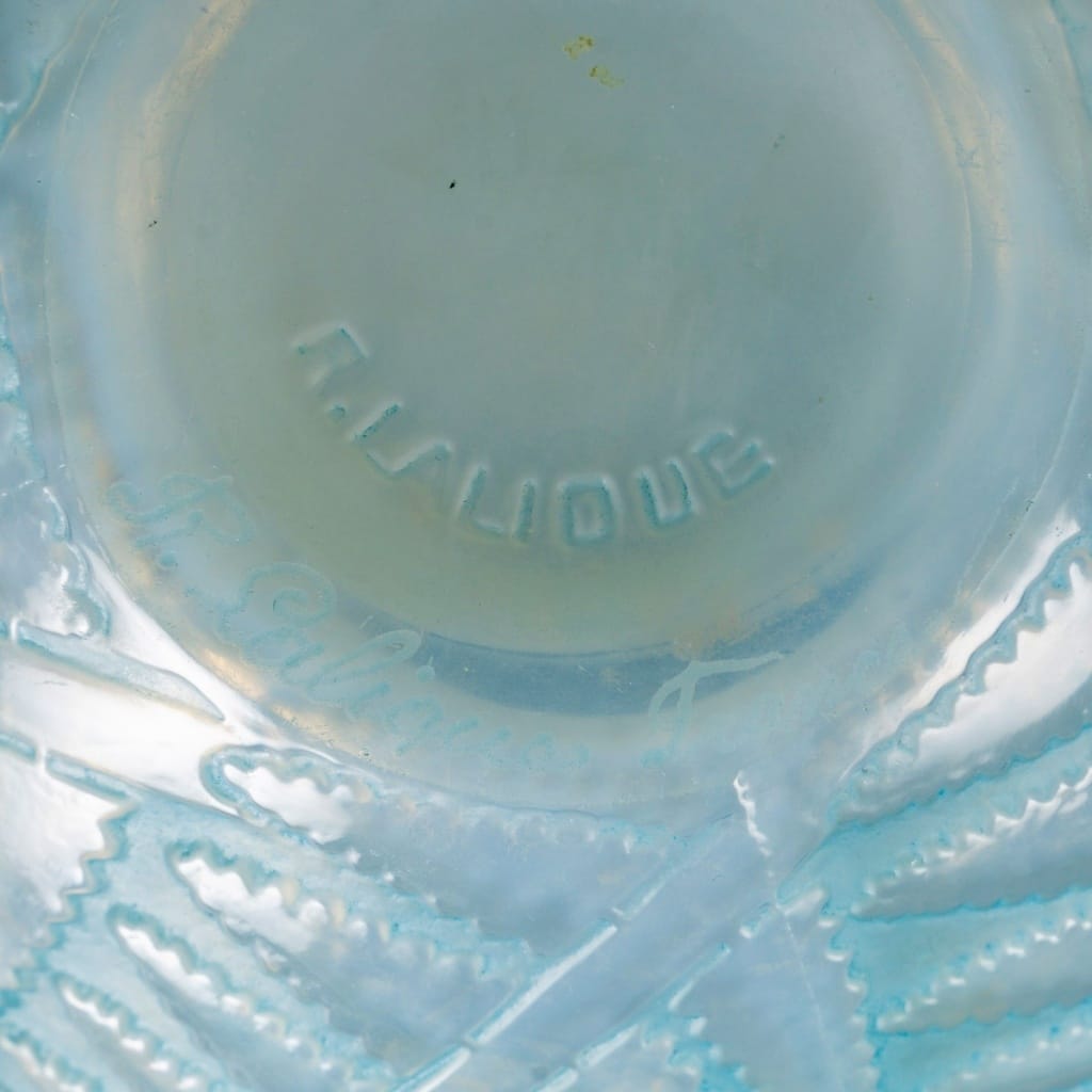 Vase « Espalion » verre opalescent patiné bleu de René LALIQUE 8