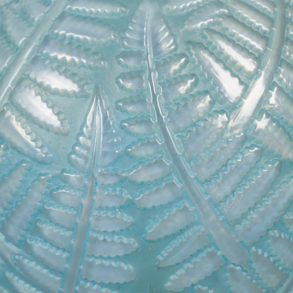 Vase « Espalion » verre opalescent patiné bleu de René LALIQUE 7