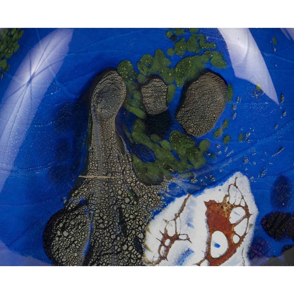 Vase ovoïde en verre bleu signé PIERINI 7