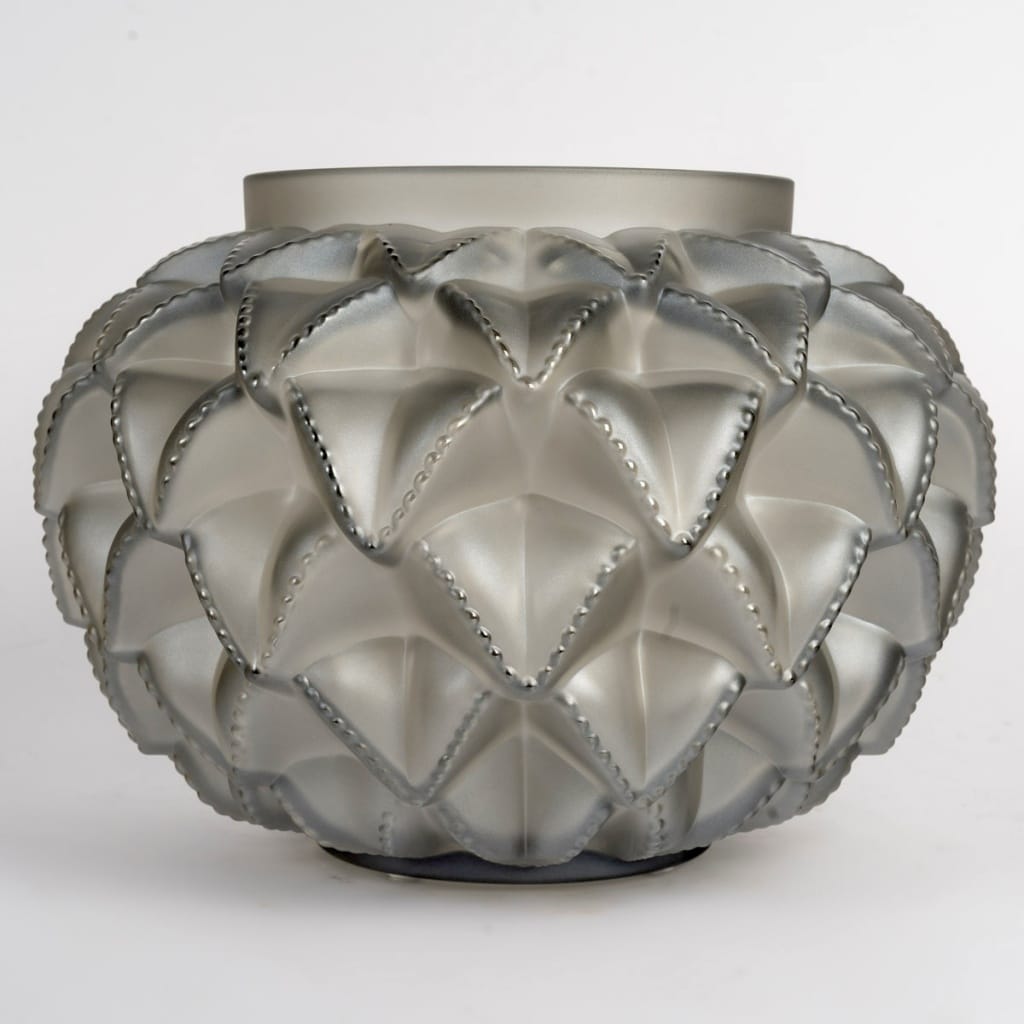 Vase « Languedoc » cristal gris bronze de LALIQUE FRANCE 2 Vase « Languedoc » cristal gris bronze de LALIQUE FRANCE 2