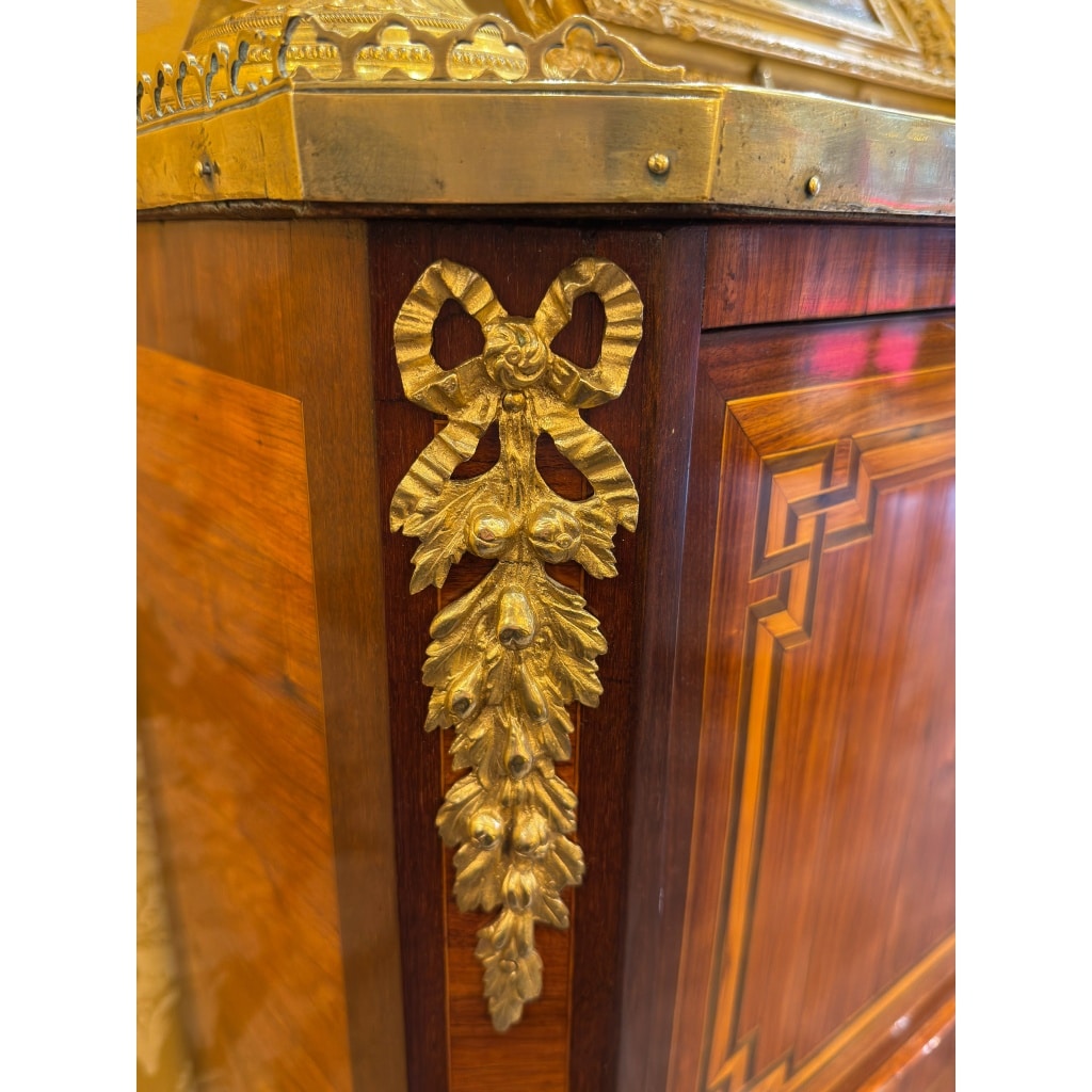 Secrétaire en bois de Rose et Amarante Époque Louis XVI vers 1780 7 Secrétaire en bois de Rose et Amarante Époque Louis XVI vers 1780 7