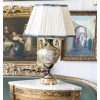 Un vase en porcelaine monté lampe, fin XIXème siècle 14