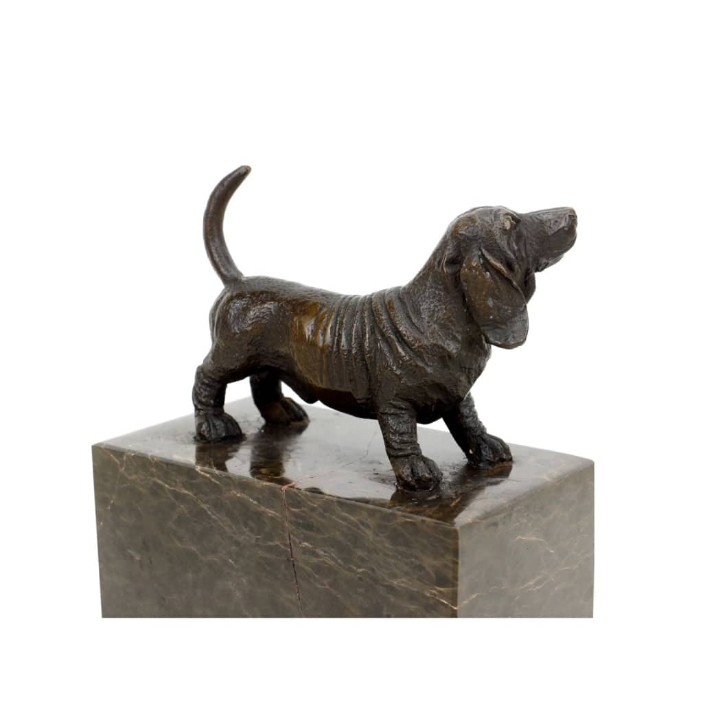 Sculpture en bronze représentant un chien anglais, socle en marbre 6 Sculpture en bronze représentant un chien anglais, socle en marbre 6