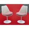 Eero SAARINEN (1910-1961) & KNOLL INTERNATIONAL (éditeur) 6 chaises pivotantes 11