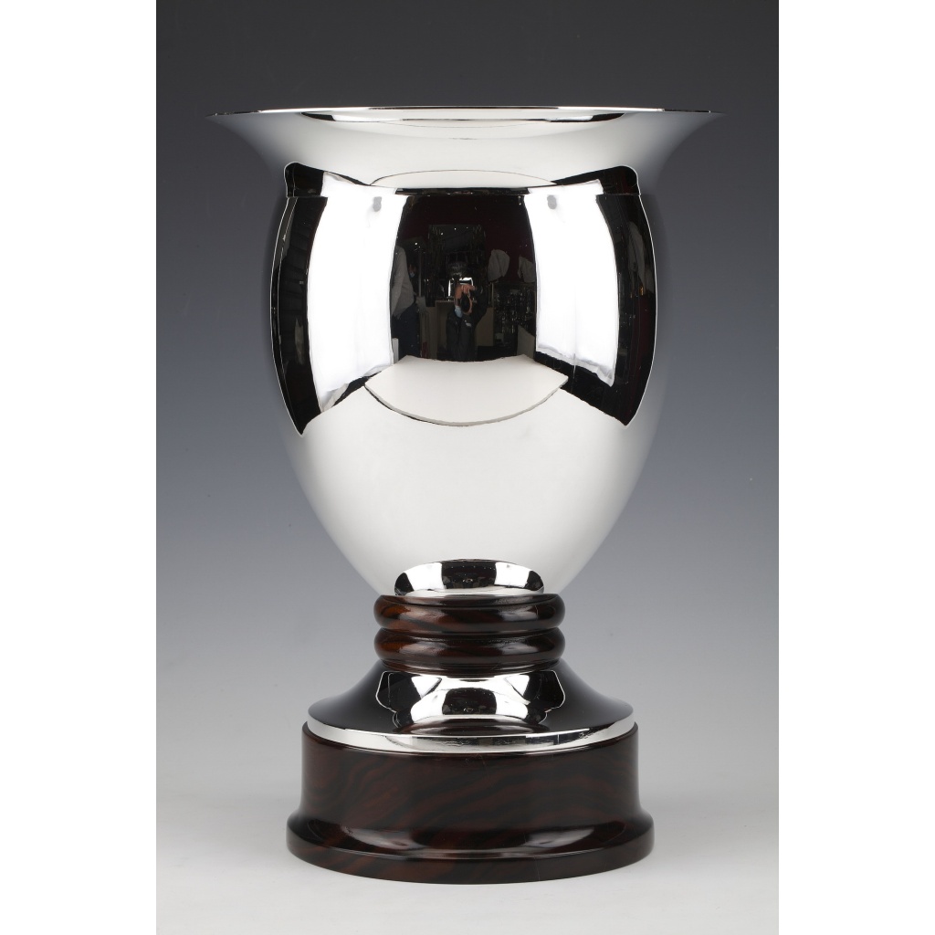 orfèvre Bruxellois SIMONET Vase argent massif