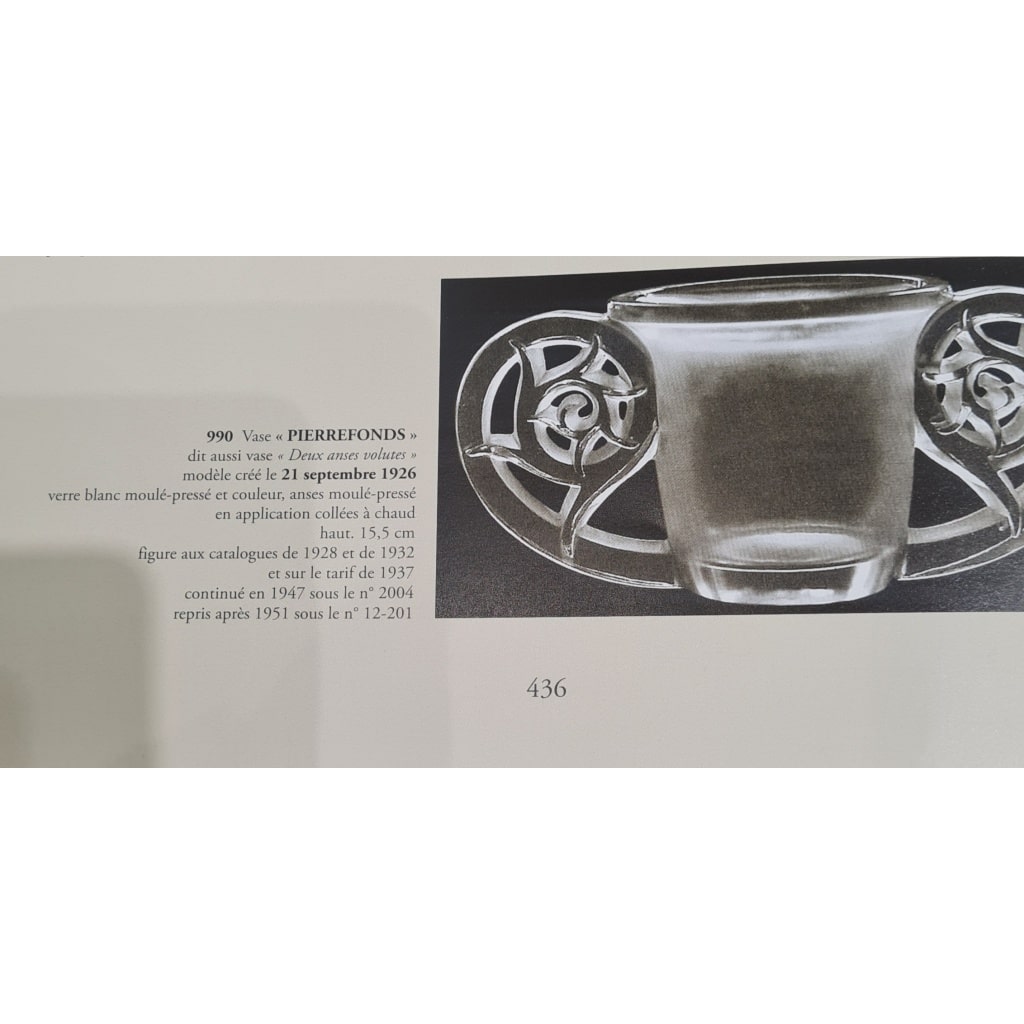 René LALIQUE – Vase Pierrefonds 3