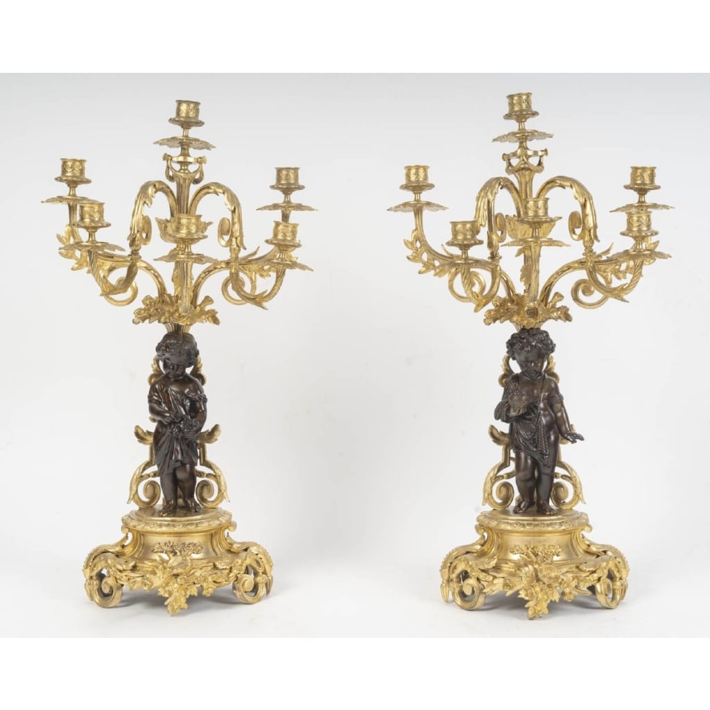 Garniture de cheminée en bronze patiné et doré, pendule et candélabres, XIXᵉ siècle, style Louis XV – Napoléon III 7