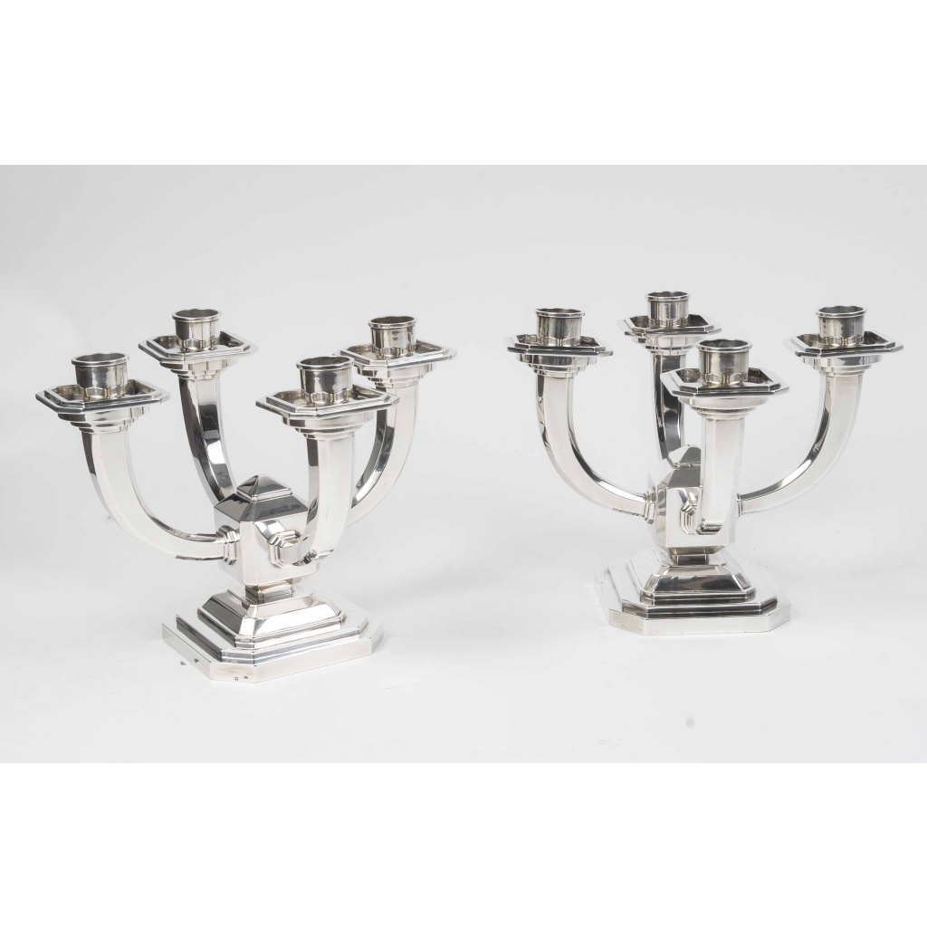 Ravinet d’Enfert – Paire de candélabres en argent massif époque ART DECO