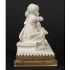 Une petite sculpture en porcelaine de biscuit , époque Art nouveau 15