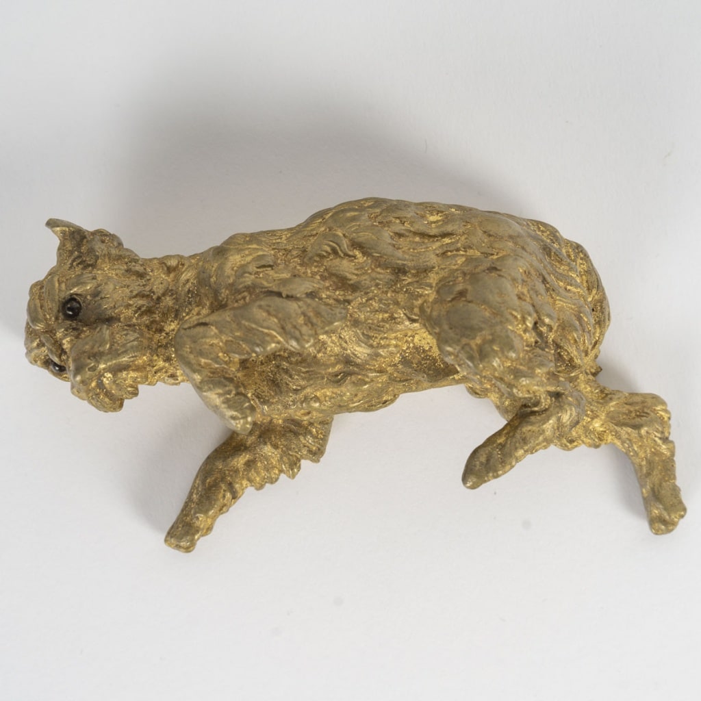 Maison Alphonse Giroux, Chien en bronze doré, deuxième moitié du XIXème siècle 3