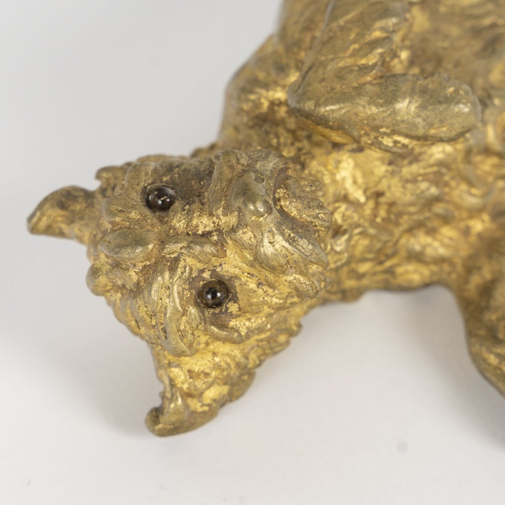 Maison Alphonse Giroux, Chien en bronze doré, deuxième moitié du XIXème siècle 5