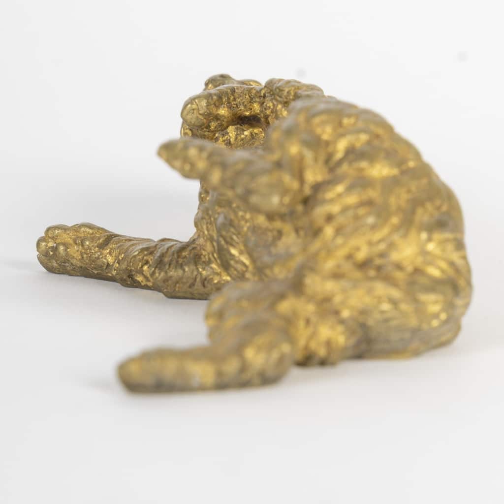 Maison Alphonse Giroux, Chien en bronze doré, deuxième moitié du XIXème siècle 9