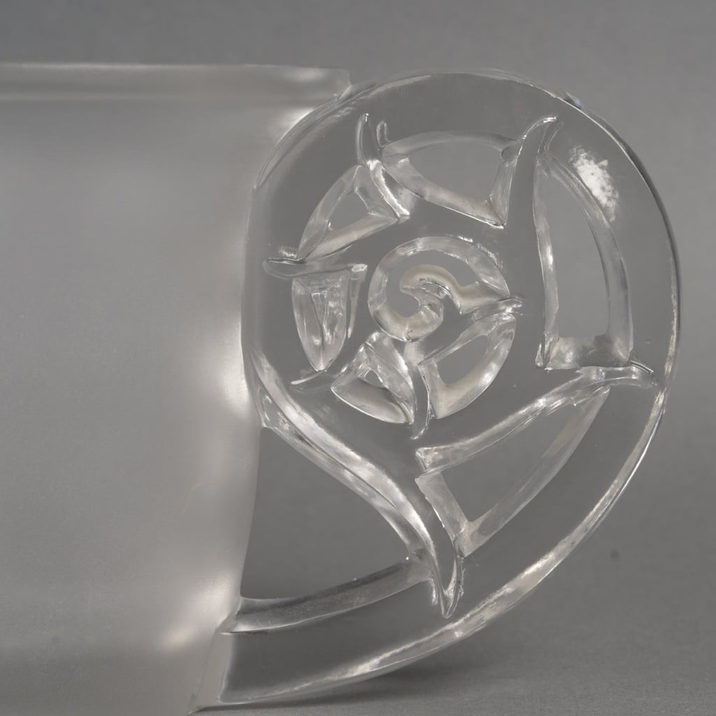 René LALIQUE – Vase Pierrefonds 5