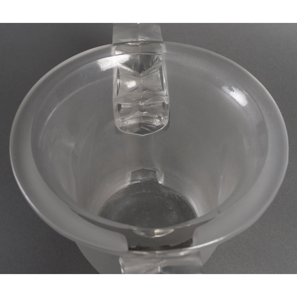 René LALIQUE – Vase Pierrefonds 13