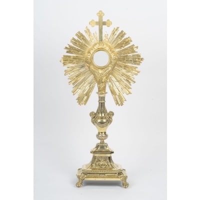 Ostensoir en bronze doré à décor de chérubins, d&rsquo;époque Napoléon III (1848-1870), XIXème siècle.