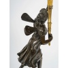 Paire de candélabres en bronze à décor de Figures à l’Antiques, époque Empire vers 1805-1810 25 Paire de candélabres en bronze à décor de Figures à l’Antiques, époque Empire vers 1805-1810 25