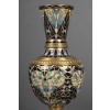 Une paire de petits vases en bronze et émail cloisonné fin XIXème siècle 14