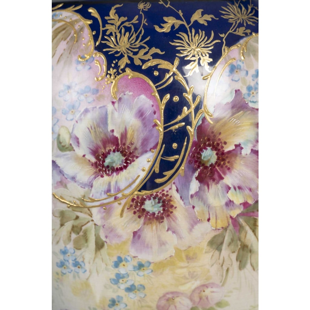 Une paire de vases en porcelaine Allemagne, début XXème siècle 15