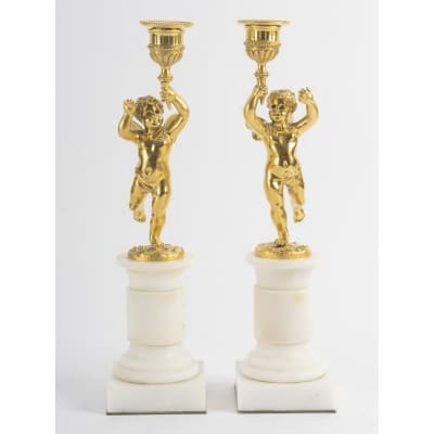 Paire de bougeoirs en bronze doré et marbre blanc circa 1900